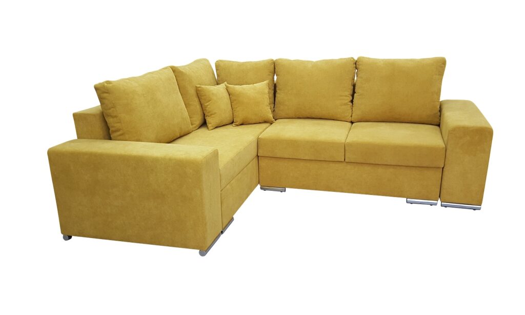 Narożnik rozkładany Massimo H1 w nowoczesnym salonie z jasnoszarą tapicerką i drewnianymi nogami