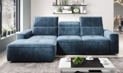 Nowoczesna sofa Colombo Mini w jasnym salonie z drewnianą podłogą i dekoracjami