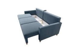 Nowoczesna sofa Bragi w jasnoszarym kolorze na tle minimalistycznego wnętrza