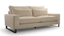 Sofa CARA w tkaninie Aphrodite-02 z czarnymi metalowymi nóżkami w nowoczesnym salonie