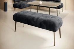 Tapicerowany puf Milo w tkaninie Aphrodite-23 z czarnymi nogami, nowoczesny design do kuchni i salonu