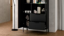 Trzyskrzydłowa szafa Meorati w kolorze czarny mat z dębem artisan, metalowe nóżki, nowoczesny design