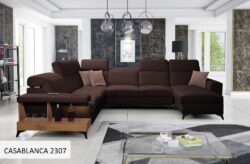 Narożnik U nierozkładany Belutti VIII w tkaninie Casablanca-2301 z regulowanymi zagłówkami i metalowymi nóżkami