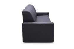 Sofa rozkładana Ewelina 3-osobowa w tkaninie Inari 94 w nowoczesnym salonie