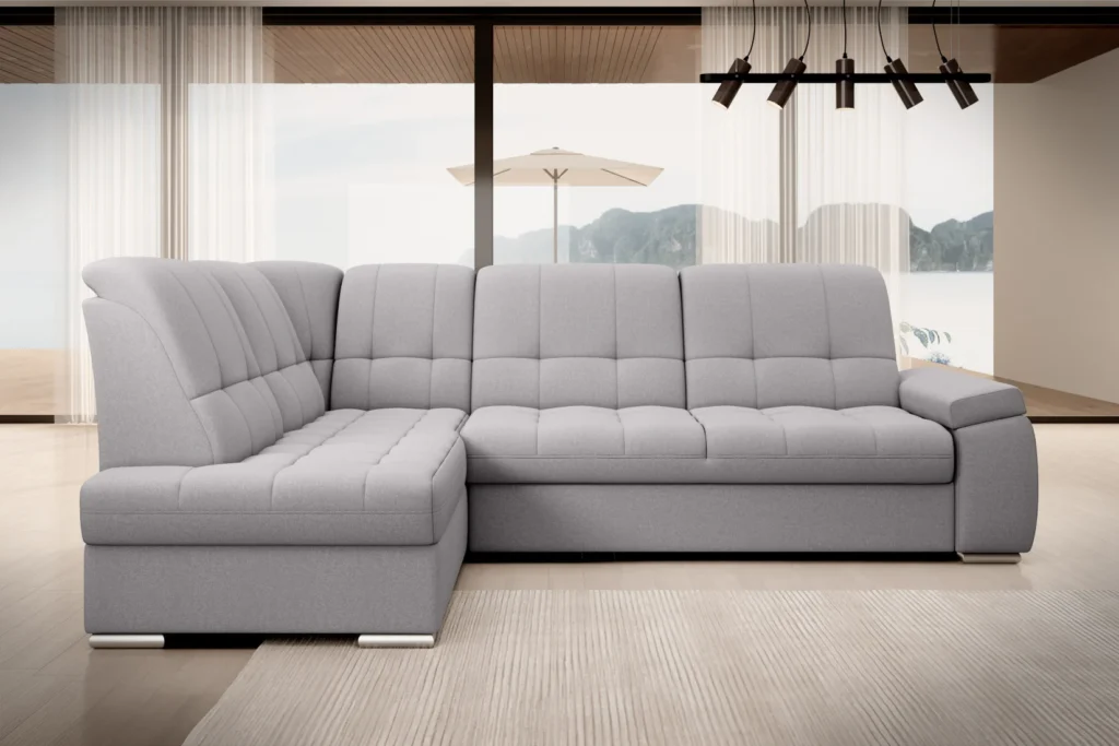 Narożnik rozkładany Sado w tkaninie Gojo-04 z pikowanym oparciem i srebrnymi drewnianymi nóżkami