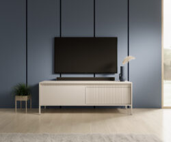 Beżowa szafka RTV Senso 153 2D z ryflowanymi frontami MDF i metalowymi nogami, nowoczesny design