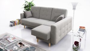 Narożnik Hilton w tkaninie LINEA o naturalnej fakturze, z drewnianymi nóżkami, w nowoczesnym salonie